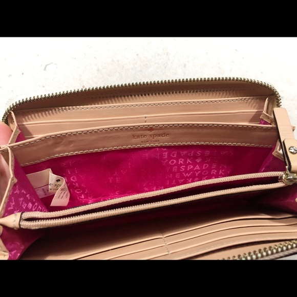Kate Spade Wallet - Picture 6 of 6